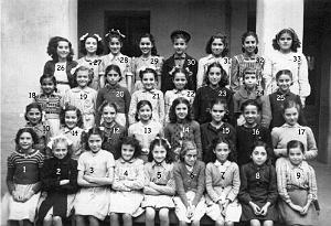 ECOLE MAGNAN FILLES 1950 XXX N02